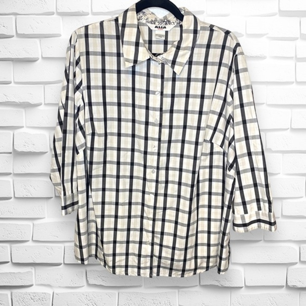 Alia Ladies Button-Down Plaid Top - Size Small